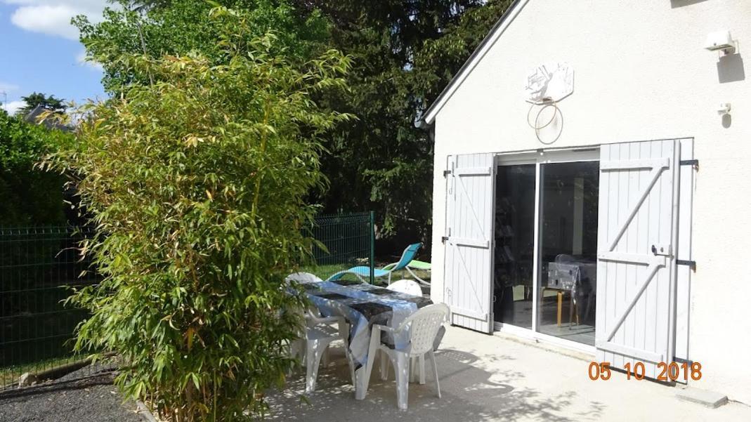 Maison De Ville Avec Jardin Et Parking Blois Esterno foto
